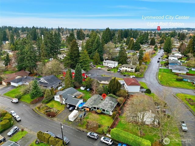 4207 225th Street SW, Mountlake Terrace, WA 98043