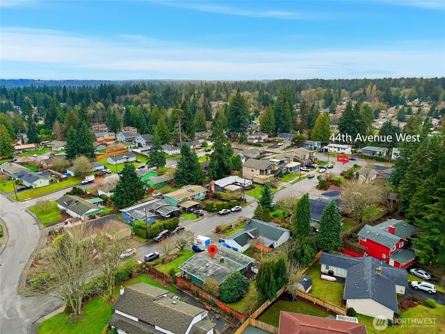 4207 225th Street SW, Mountlake Terrace, WA 98043