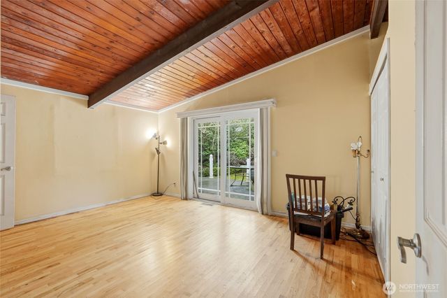 4207 225th Street SW, Mountlake Terrace, WA 98043