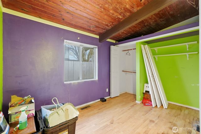 4207 225th Street SW, Mountlake Terrace, WA 98043