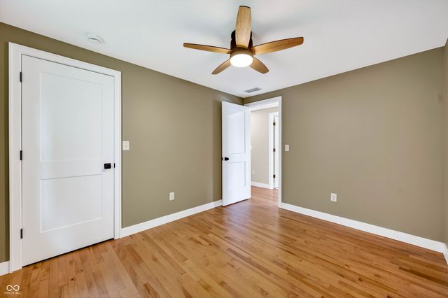 605 8th, Columbus, IN 47201
