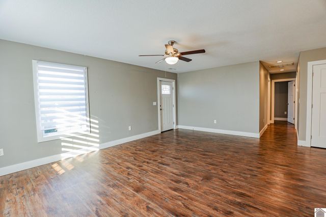 302 N 5th St, Mayfield, KY 42066