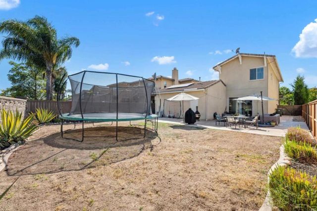 1625 Falling Star Dr, Chula Vista, CA 91915