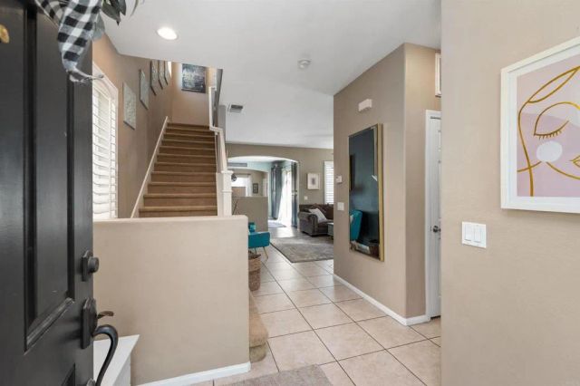 1625 Falling Star Dr, Chula Vista, CA 91915