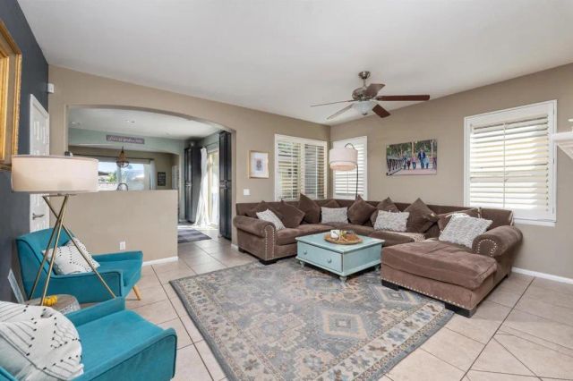 1625 Falling Star Dr, Chula Vista, CA 91915