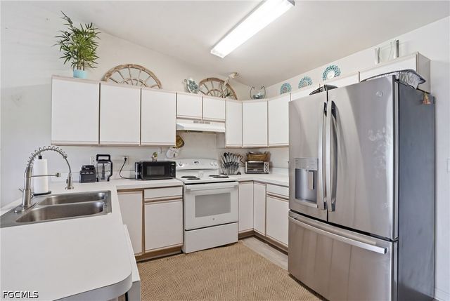 7592 Winged Foot DR, Fort Myers, FL 33967