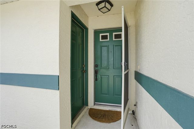 7592 Winged Foot DR, Fort Myers, FL 33967