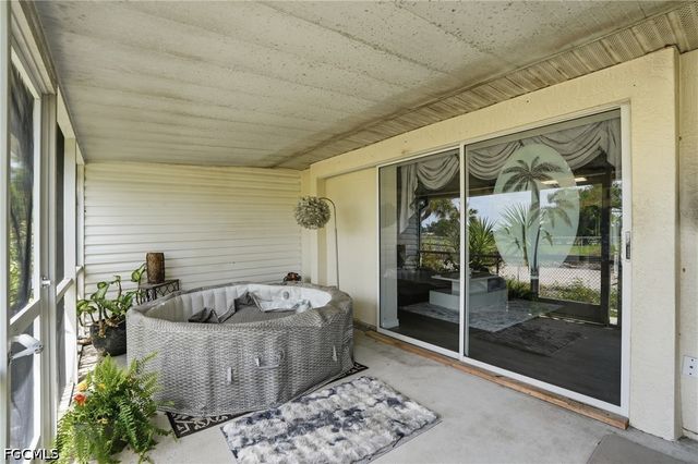 7592 Winged Foot DR, Fort Myers, FL 33967