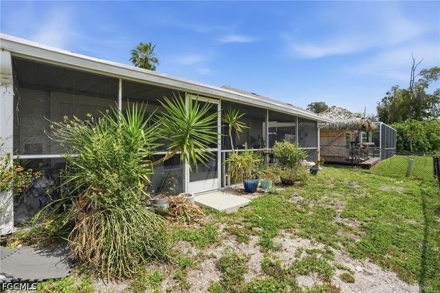 7592 Winged Foot DR, Fort Myers, FL 33967