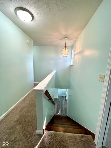 6389 Hillview Circle, Fishers, IN 46038