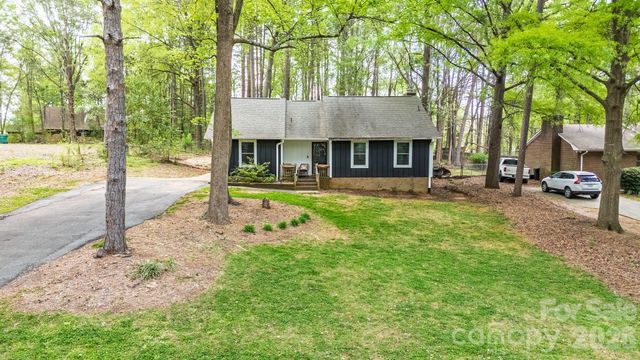 20133 Floral Lane, Cornelius, NC 28031