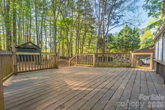 20133 Floral Lane, Cornelius, NC 28031