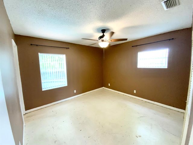 7922 SW 5th Street, North Lauderdale, FL 33068