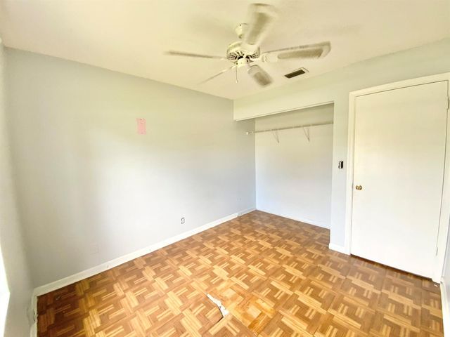 7922 SW 5th Street, North Lauderdale, FL 33068
