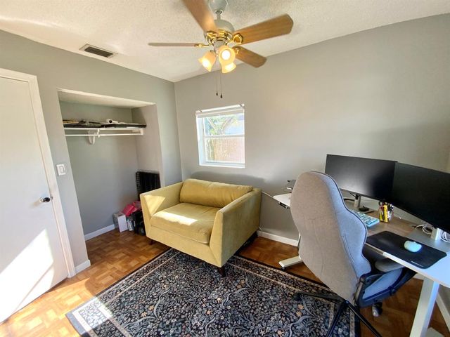 7922 SW 5th Street, North Lauderdale, FL 33068
