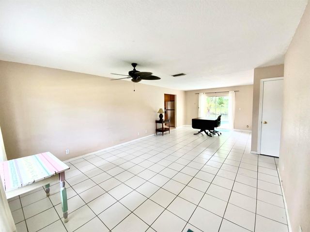 7922 SW 5th Street, North Lauderdale, FL 33068
