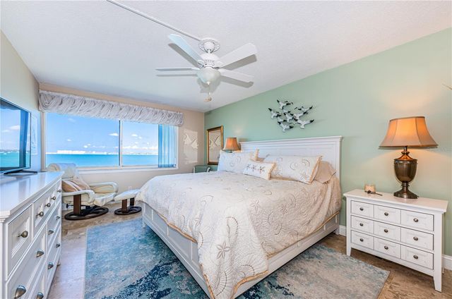 5541 PUERTA DEL SOL BOULEVARD S 414, St Petersburg, FL 33715