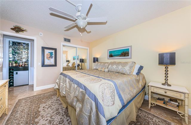 5541 PUERTA DEL SOL BOULEVARD S 414, St Petersburg, FL 33715