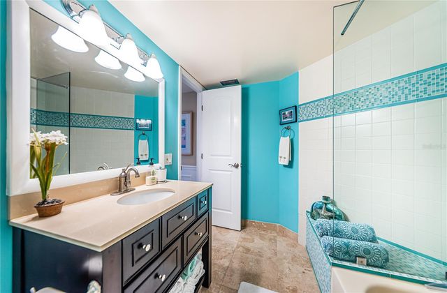 5541 PUERTA DEL SOL BOULEVARD S 414, St Petersburg, FL 33715