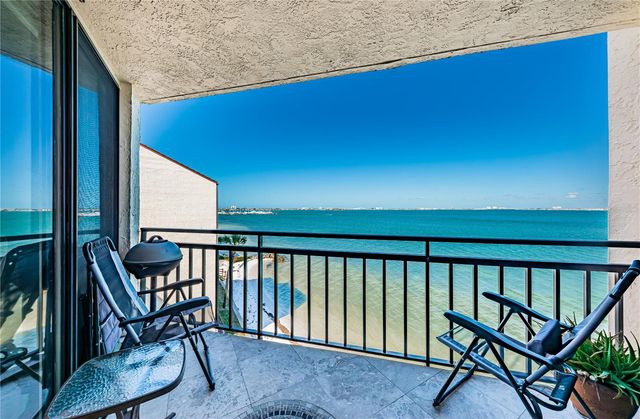 5541 PUERTA DEL SOL BOULEVARD S 414, St Petersburg, FL 33715