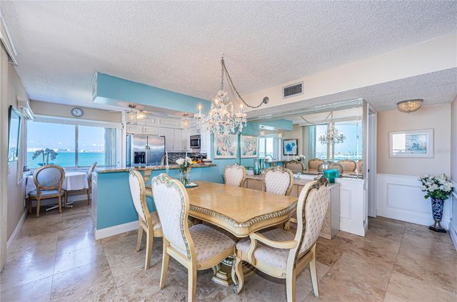 5541 PUERTA DEL SOL BOULEVARD S 414, St Petersburg, FL 33715