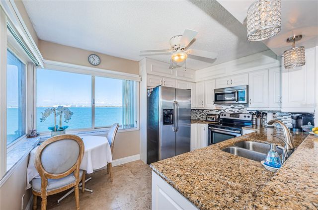 5541 PUERTA DEL SOL BOULEVARD S 414, St Petersburg, FL 33715