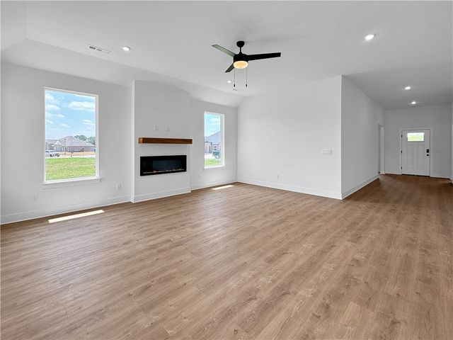 860 Kelleyann Avenue, Springdale, AR 72762