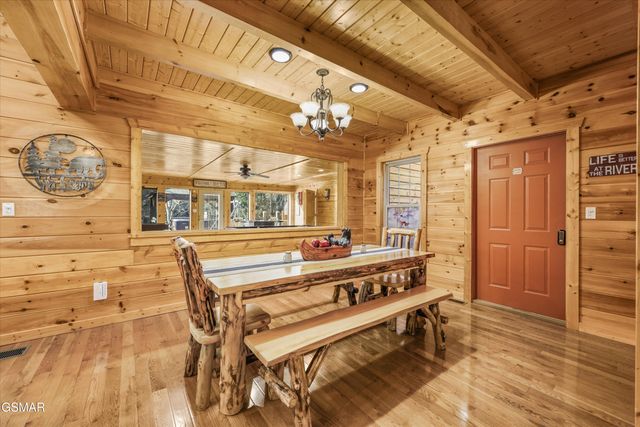 1956 Pittman Center Road, Sevierville, TN 37876