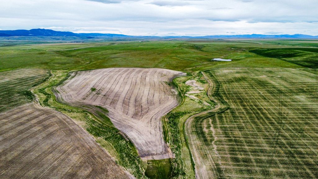 NHN Straw Road, Moore, MT 59418 photo 3