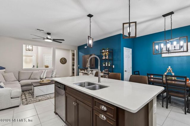 13935 MOLINA Drive, Jacksonville, FL 32256