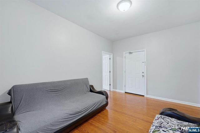 926-928 20th Street, Newark, NJ 07108