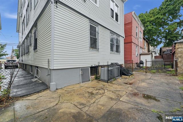 926-928 20th Street, Newark, NJ 07108