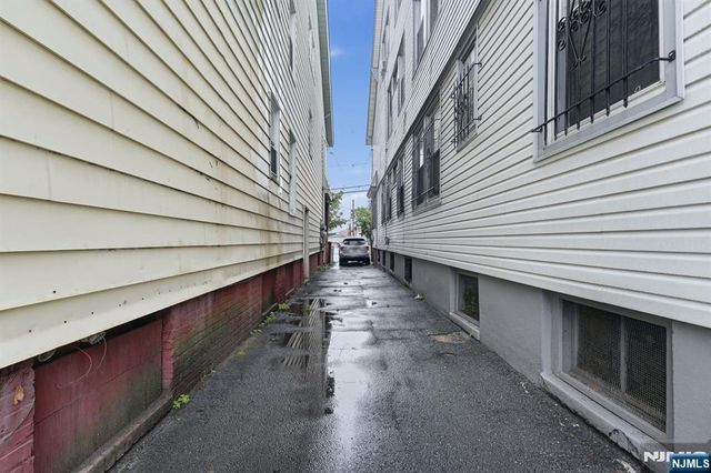 926-928 20th Street, Newark, NJ 07108