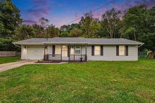 86 Hickory Nut Lane, Springfield, MI 49037