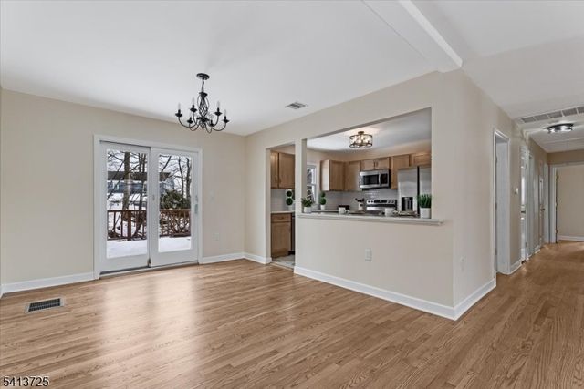 603 Bensel Dr, Mount Arlington Boro, NJ 07850