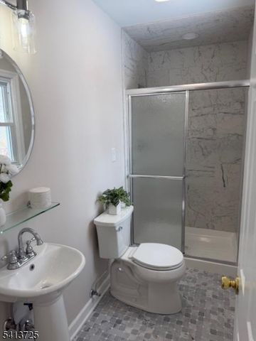 603 Bensel Dr, Mount Arlington Boro, NJ 07850