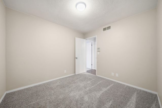 11125 W Hardtner, Wichita, KS 67212