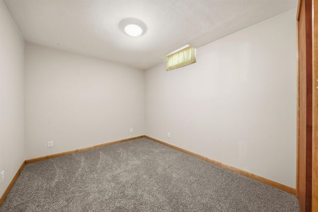 11125 W Hardtner, Wichita, KS 67212