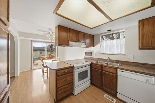 11125 W Hardtner, Wichita, KS 67212