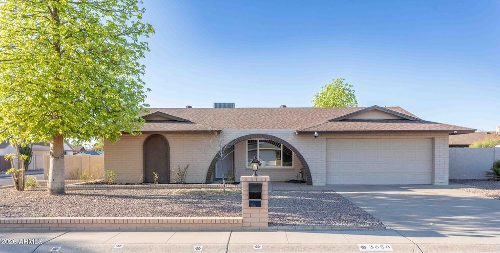 3658 W AIRE LIBRE Avenue, Phoenix, AZ 85053 — photo 2