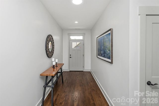 157 Copper Valley Lane, Hendersonville, NC 28739