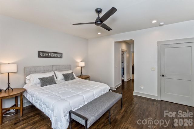 157 Copper Valley Lane, Hendersonville, NC 28739