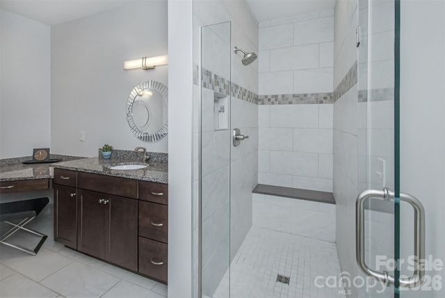 157 Copper Valley Lane, Hendersonville, NC 28739