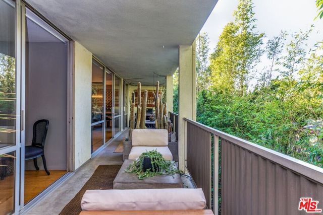 850 N Kings Road 306, West Hollywood, CA 90069