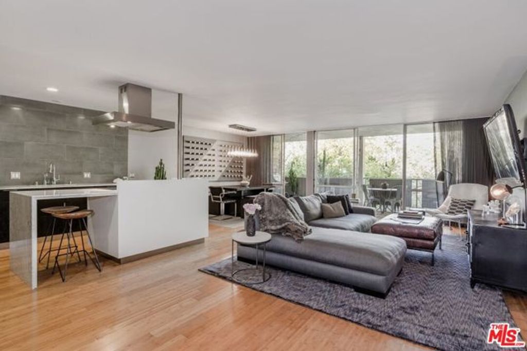850 N Kings Road 306, West Hollywood, CA 90069