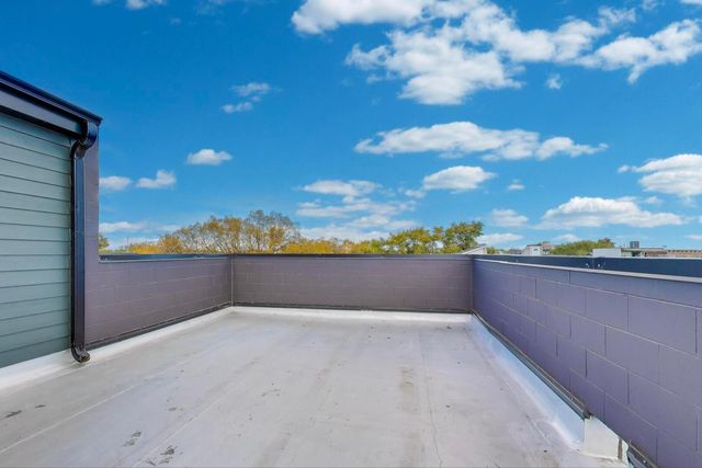 2456 W Cortez Street 3E, Chicago, IL 60622