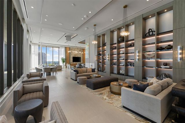 275 1ST AVENUE S 2108, St Petersburg, FL 33701