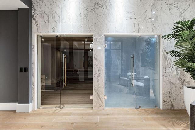 275 1ST AVENUE S 2108, St Petersburg, FL 33701