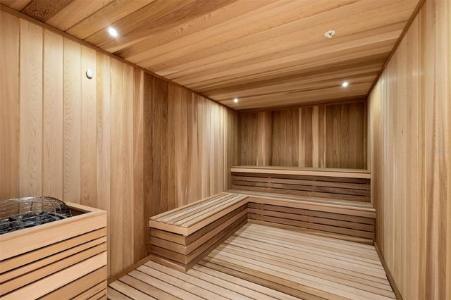 275 1ST AVENUE S 2108, St Petersburg, FL 33701