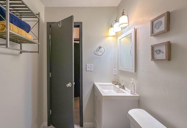 1550 Kay Avenue # 3, Tallahassee, FL 32301